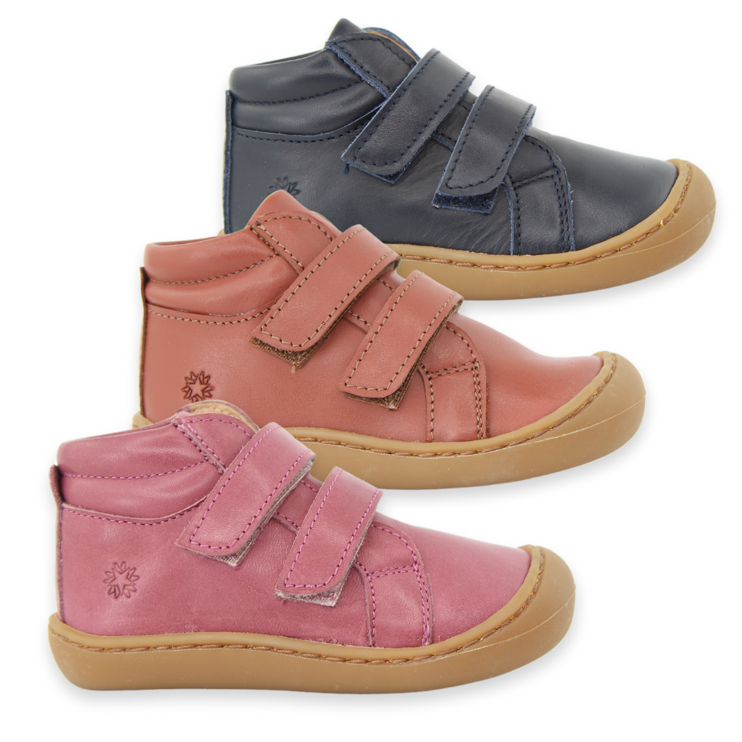 Botas carneiras barefoot em pele Pituka Wear