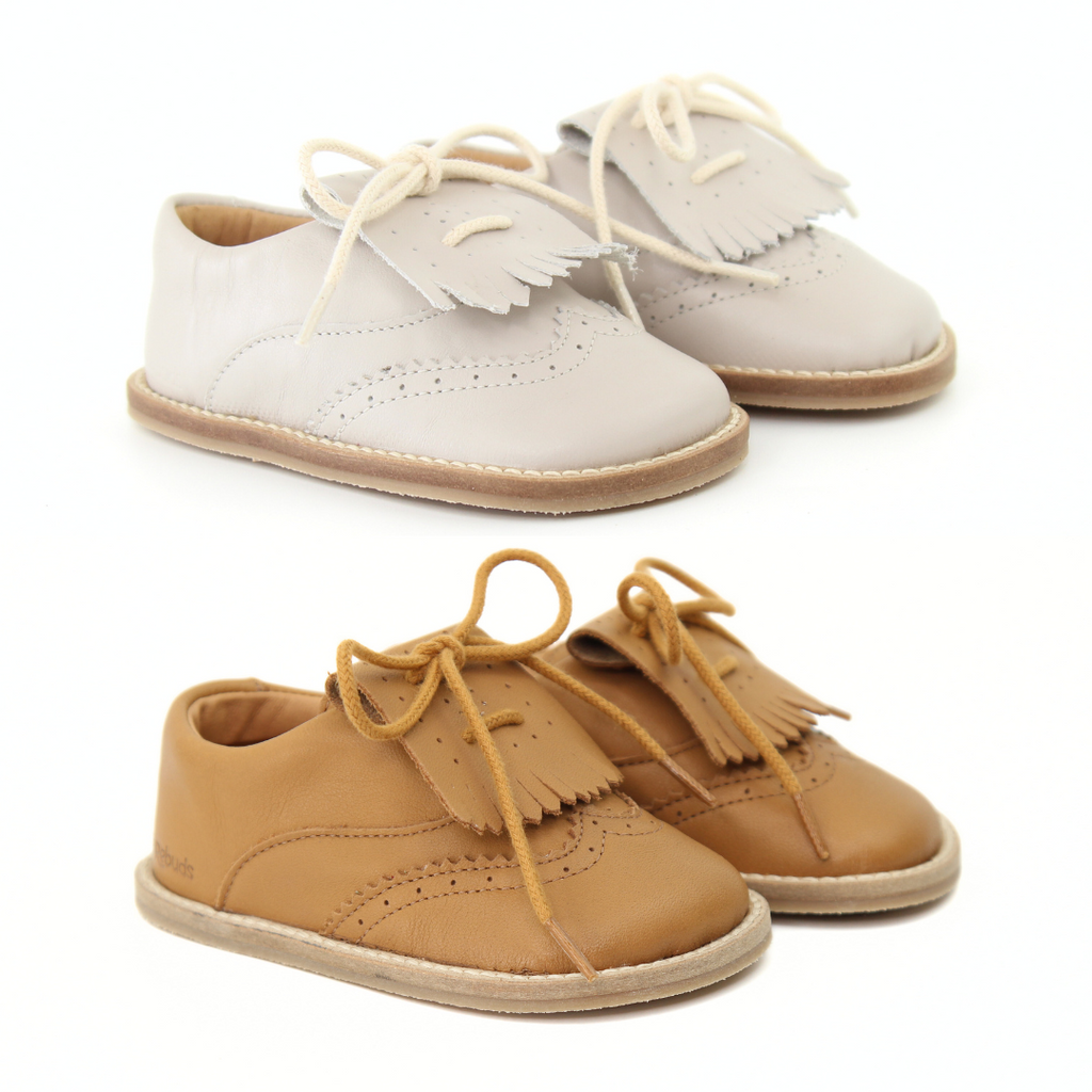 Carneira barefoot Simba em pele Barebuds para bebé