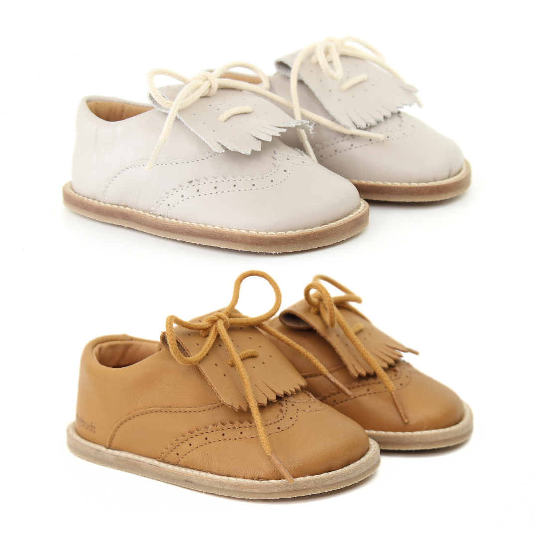 Carneira barefoot Simba em pele Barebuds para bebé