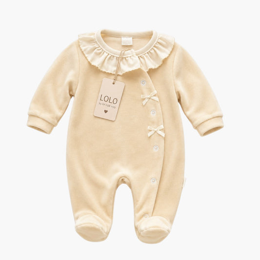 Babygrow de Veludo Bege com Gola de Folho
