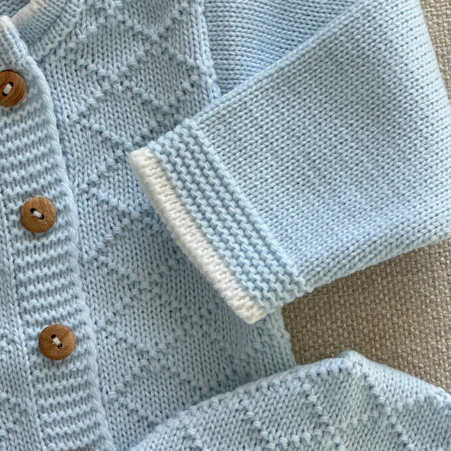Baby-Set aus blauem Strick, 3-teilig, 100 % Baumwolle